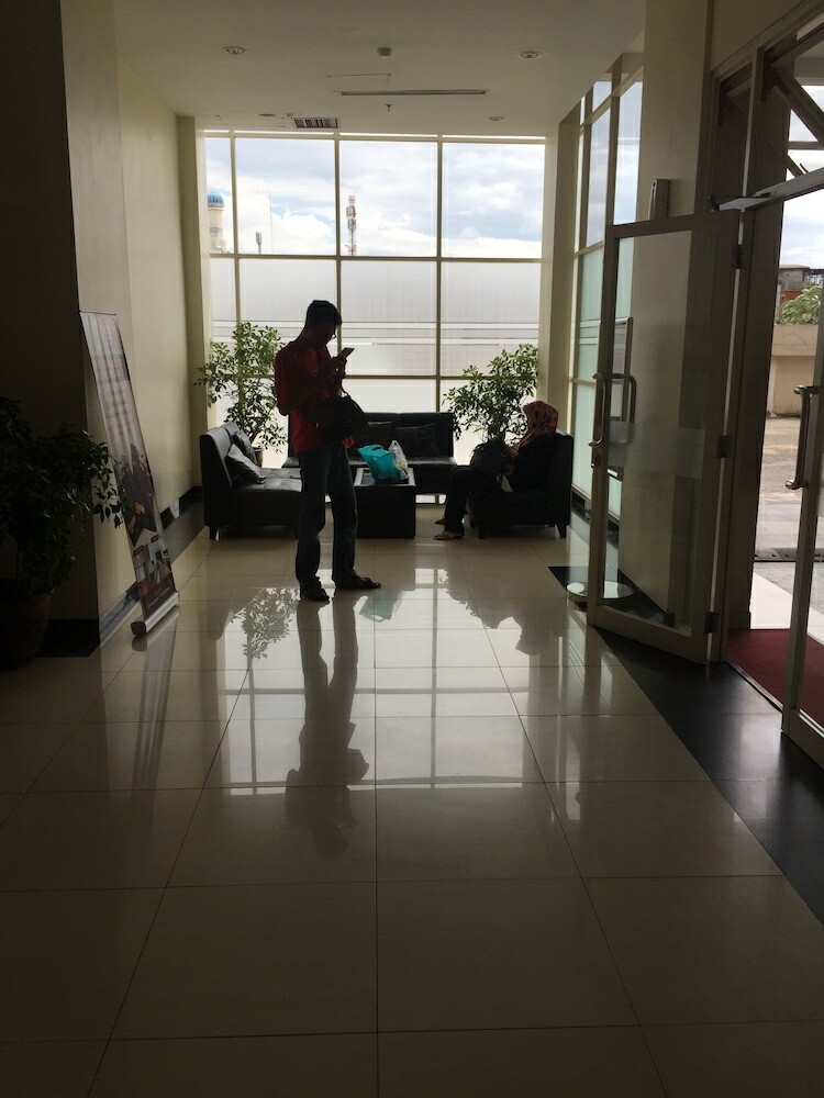 Apartamentos Royalexclusive Margonda Residence 3