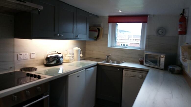 Fernhurst Holiday Apartments