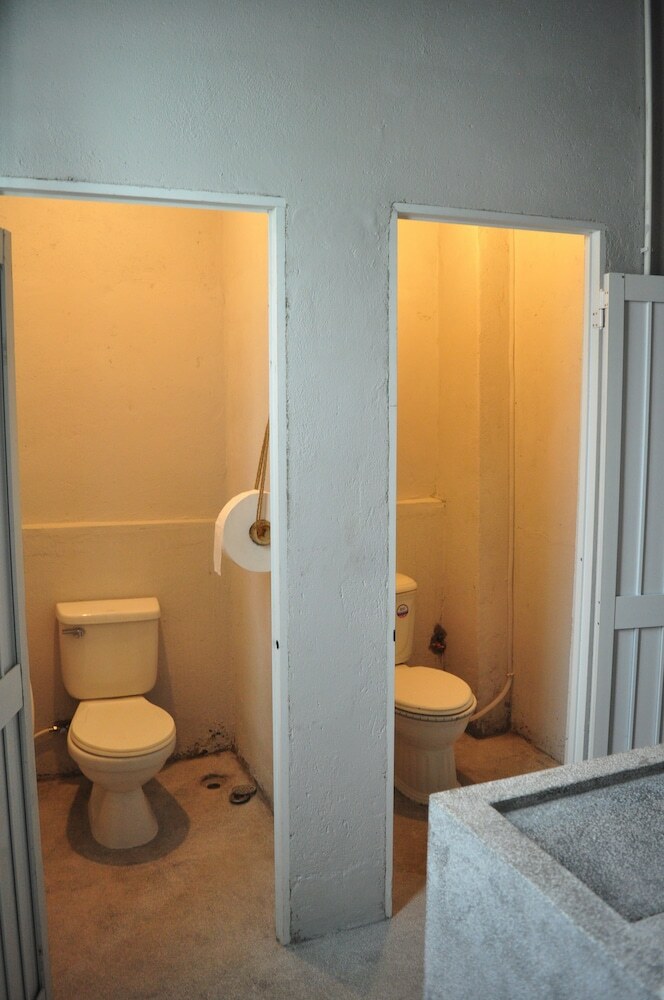Hostal Village Hostel