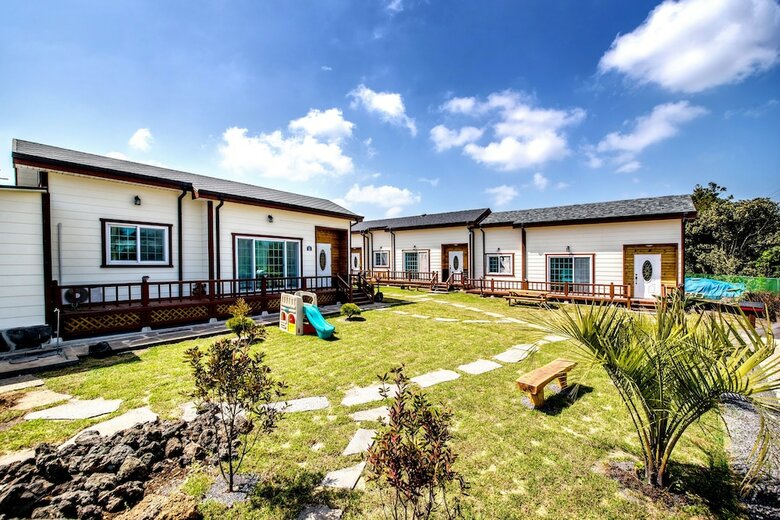 Hotel Dreaming Jeju Pension