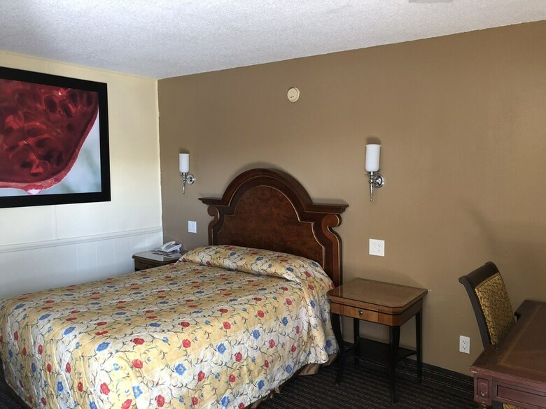 A Fisher's Inn Motel
