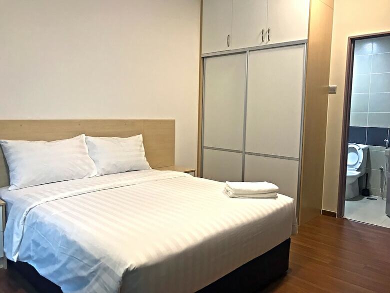 Apartamentos One Amerin Mall & Suites