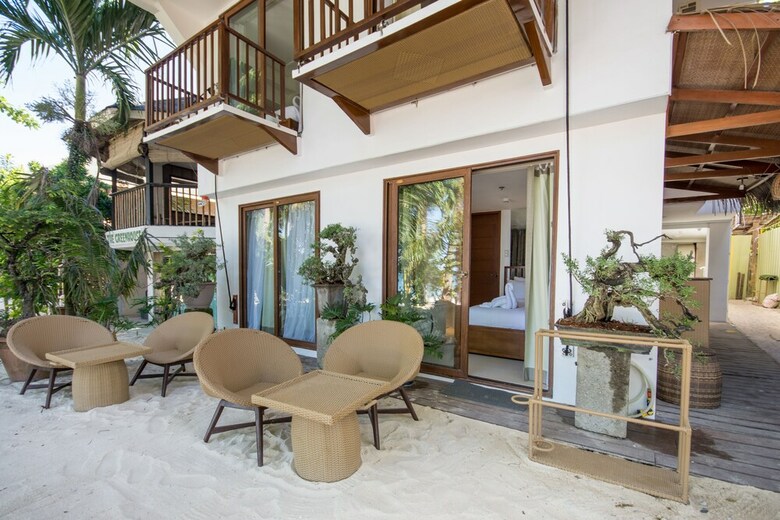Hotel La Banca House Boracay