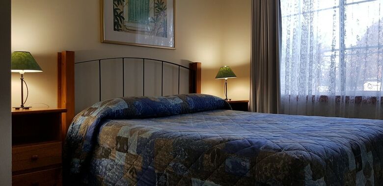 Colonial Motel And Serviced Apartments