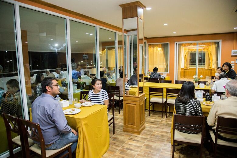 Apartamentos Baanpattamaporn
