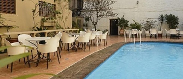 Suite 317 In A Durban Beachfront Hotel
