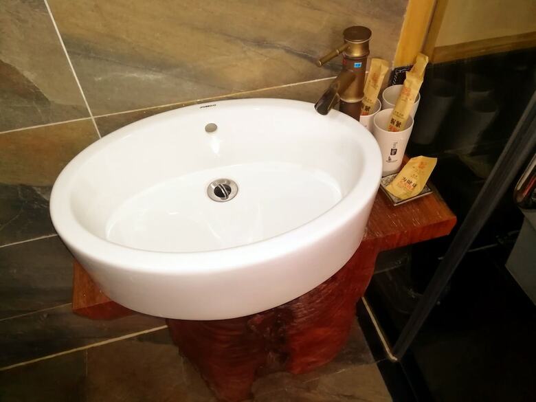 Guilin Huguangshanshe Hotel