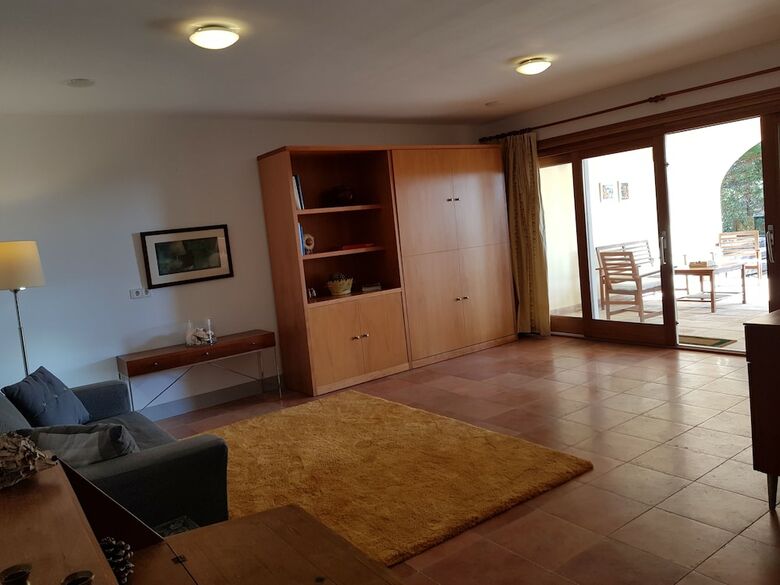 Bed & Breakfast Guests' Suite Of Villa Tamarit