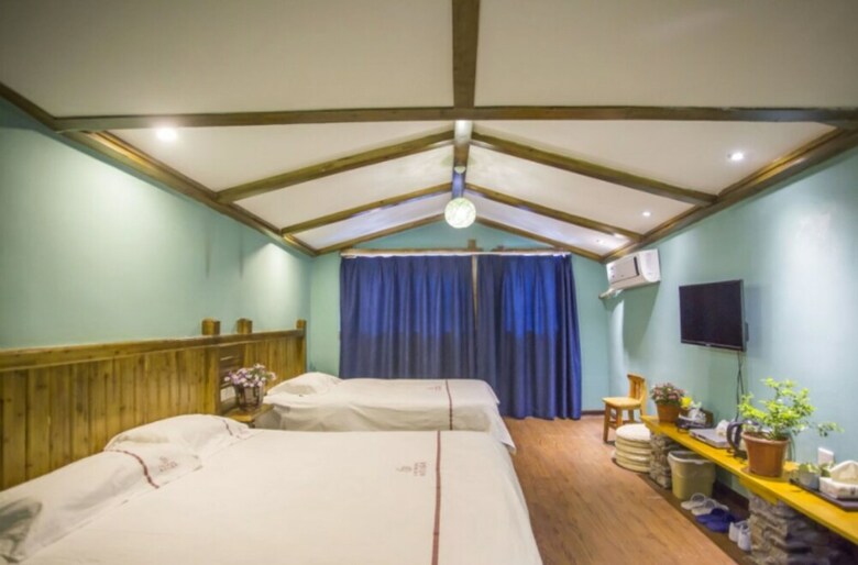 Hostal Zhangjiajie April Day Hostel