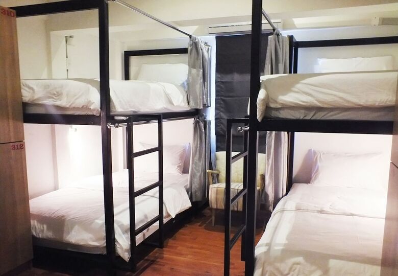 Hostal 09 Hostel