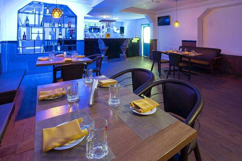 Zip By Spree Hotel Mangala International