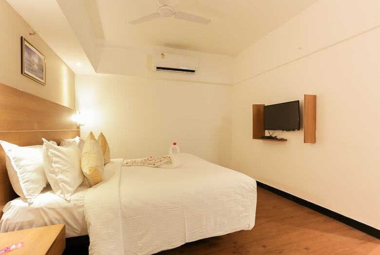 Zip By Spree Hotel Mangala International