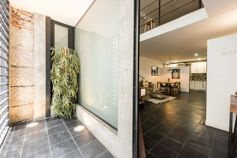 Apartamentos Teatro Valle Incl�n City Center