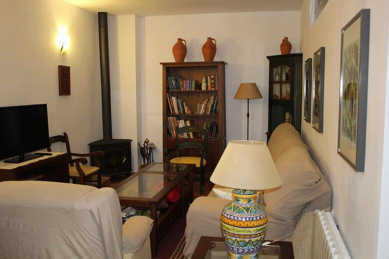 Agroturismo La Fuente Del Coso