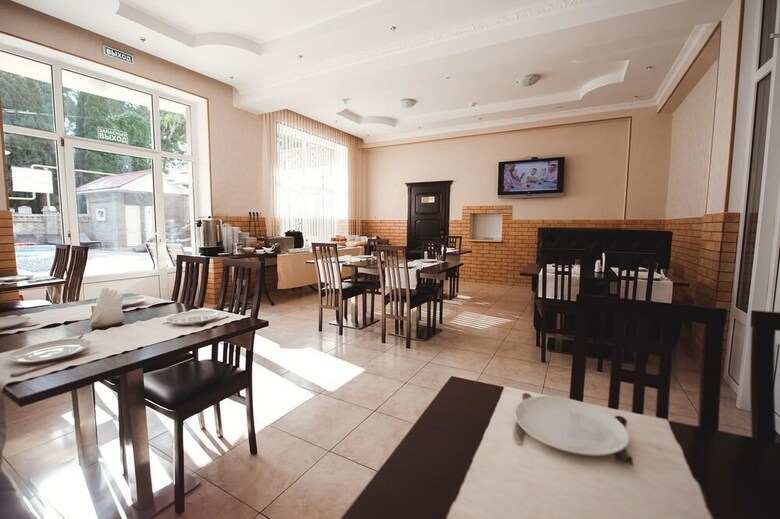 Alie Parusa Hotel