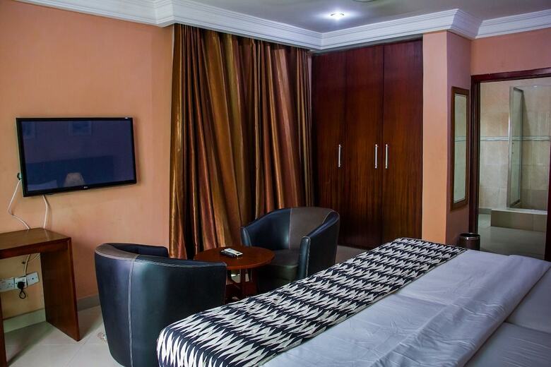 Hotel Chaka Resort & Extension