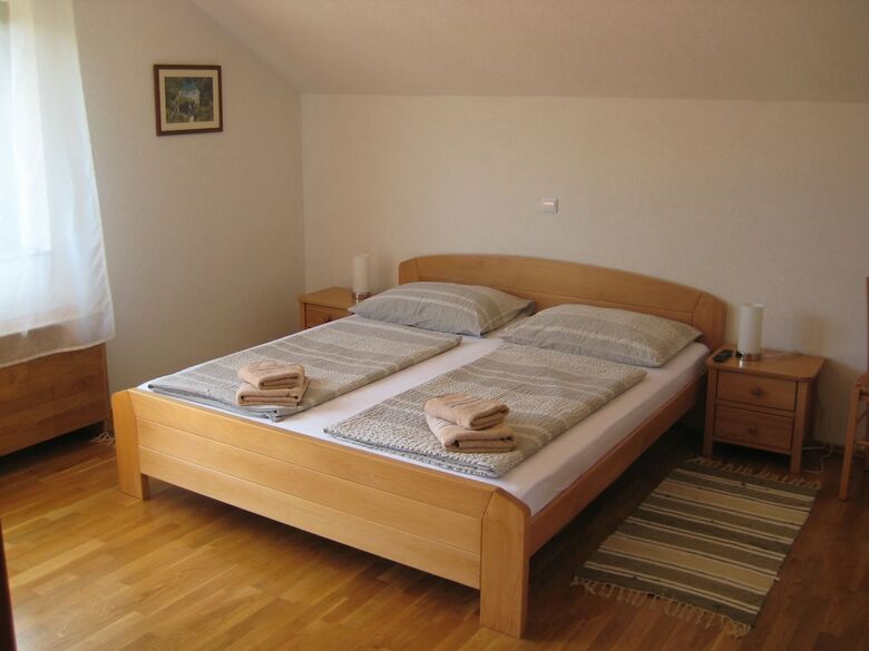 Hotel Guesthouse Lower Lakes