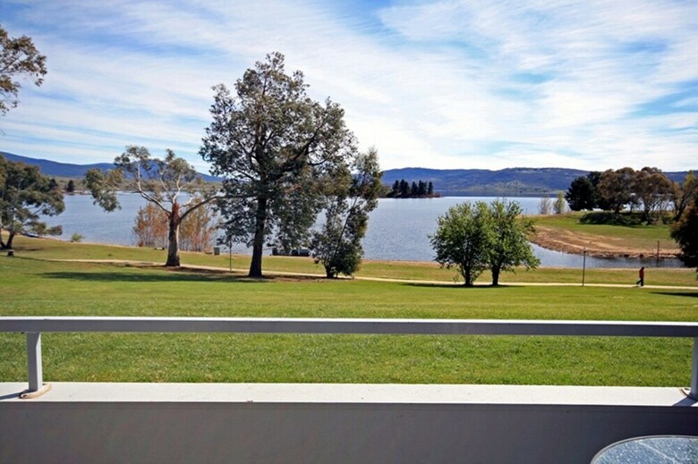 Apartamentos Horizons 216 - Lake Jindabyne Waterfront