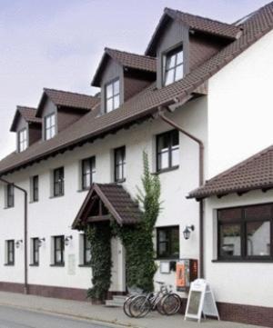 Hostal Pension & Gasthaus Kahren