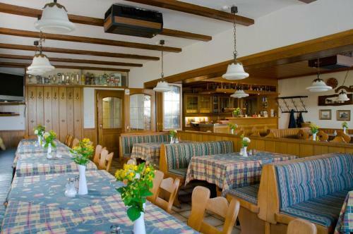 Hostal Gasthof Rose