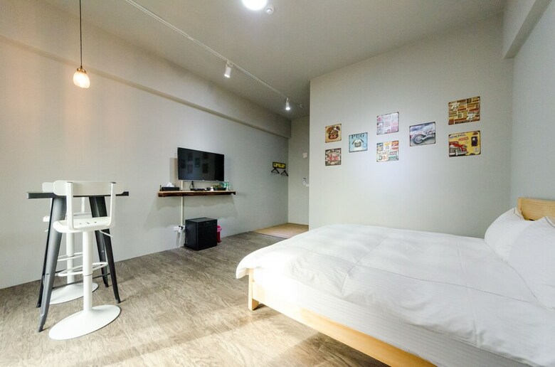 Hotel Sea Breeze B&B