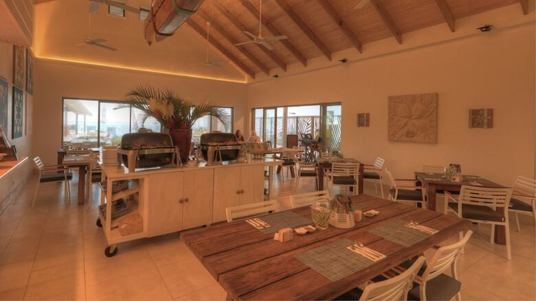 Hotel Moana Sands Lagoon Resort