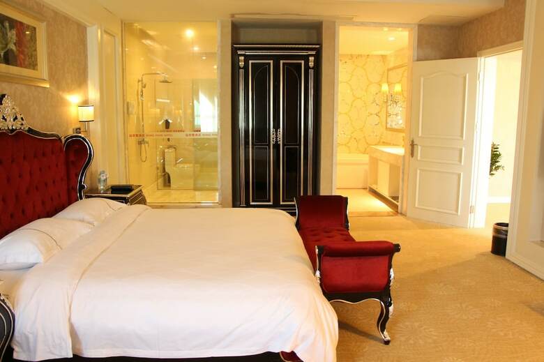 Zhuhai Rongfeng Hotel