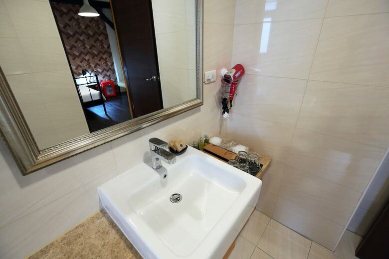 Ji Ye Jing Zhan B&B