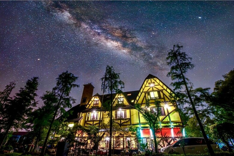 Bed & Breakfast Puli Story House
