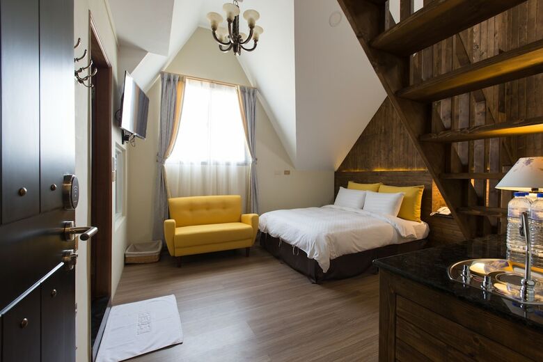 Bed & Breakfast Puli Story House