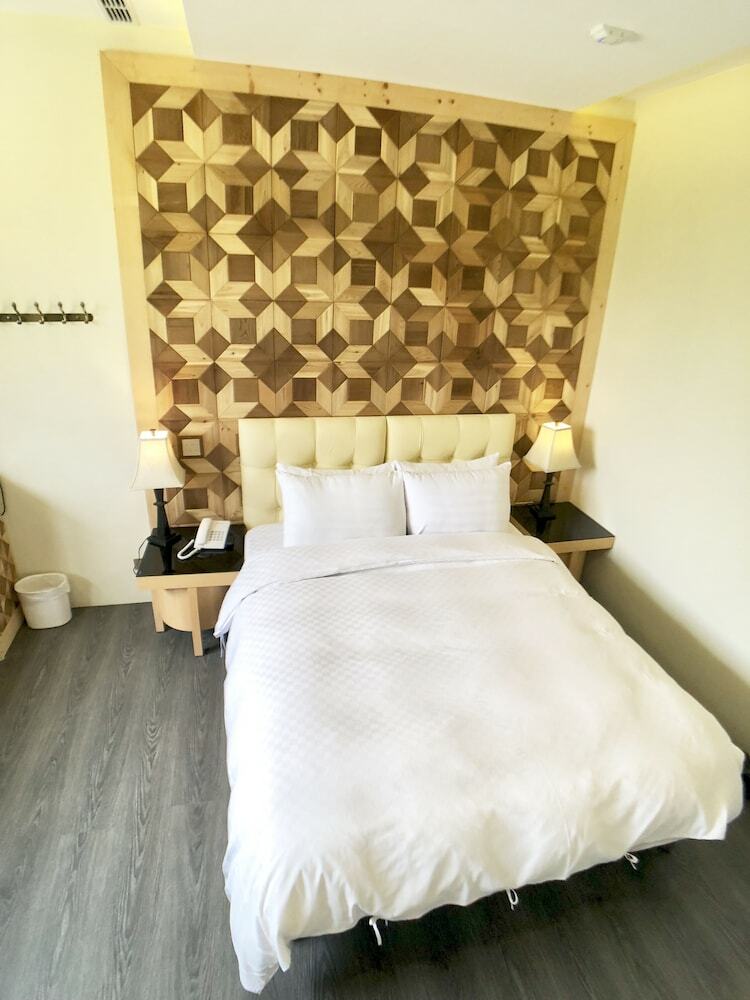 Bed & Breakfast Puli Story House