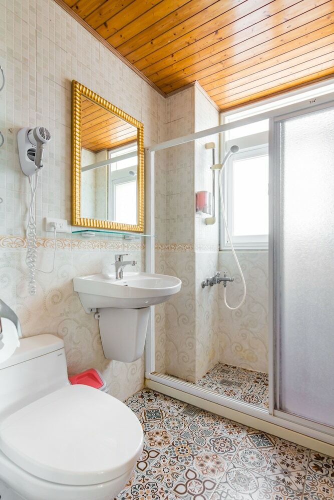 Kenting Maya House B&B