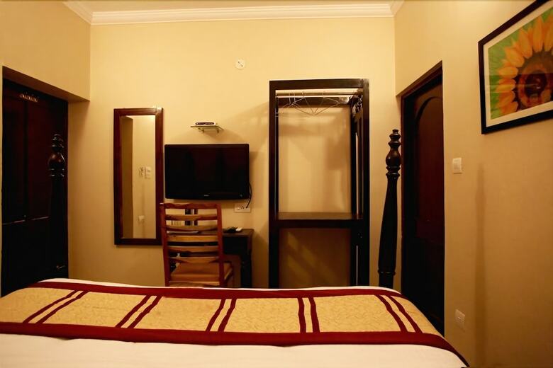 Hotel Ajit Mansion