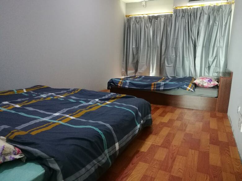 Hotel Oceanus Backpackers Hostel