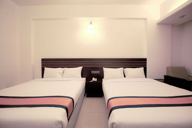 Hotel The Cox Beach Resort
