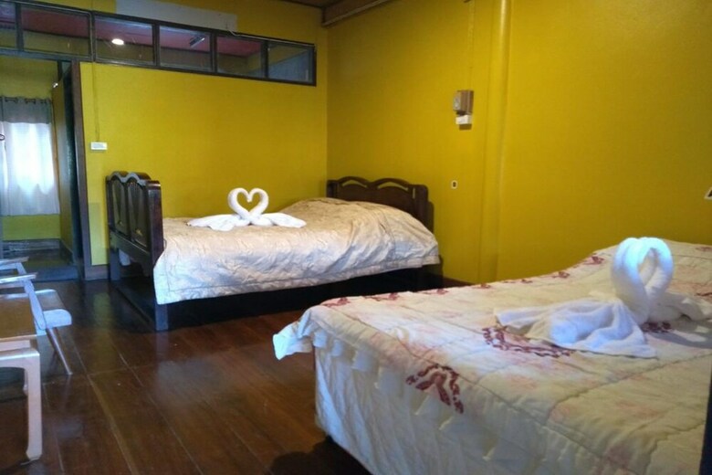 Hostal Crossroads House - Hostel