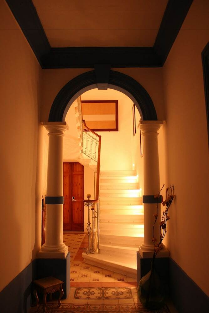 Hotel Maleth Inn Guest House