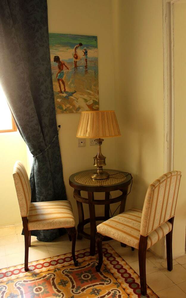 Hotel Maleth Inn Guest House