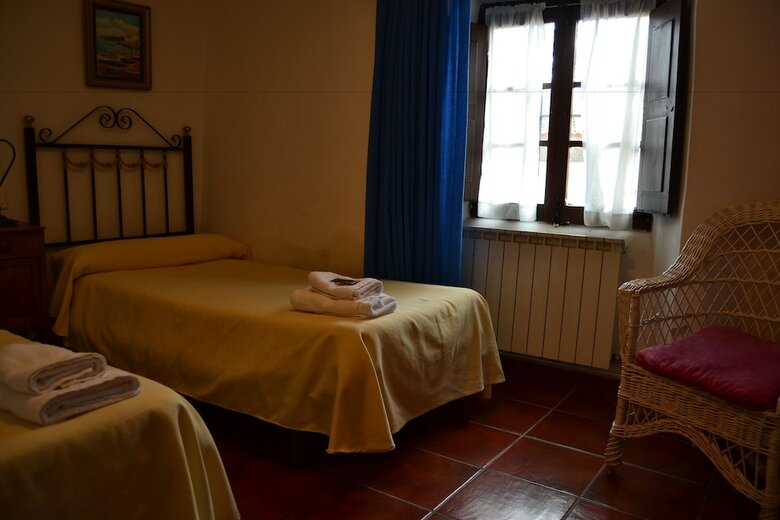 Hotel Amanecer En Campos