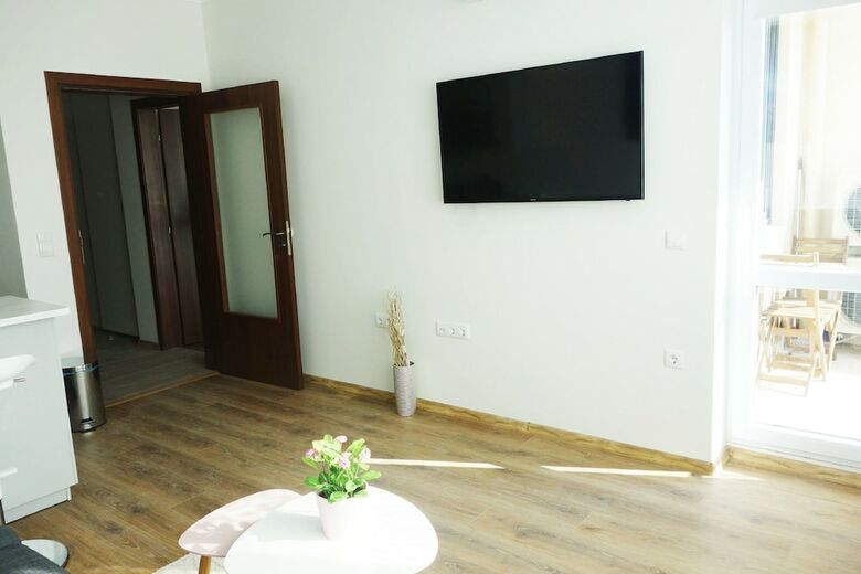 Super Central Luxury Apartments