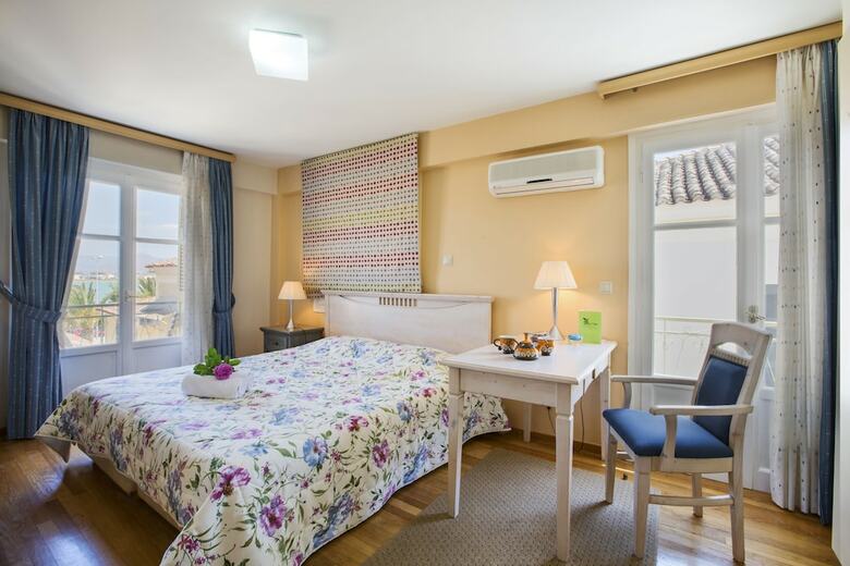 Latini Family Hotel