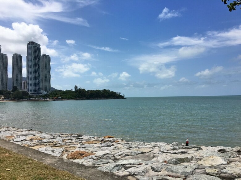 Ibook 3 - Beachside Bungalow