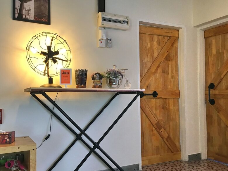 Ibook 3 - Beachside Bungalow
