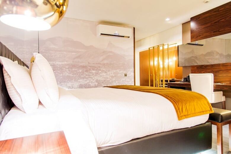 Grand Plaza Hotel Nampula