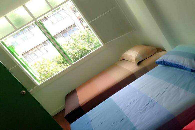 Hostal The Oasis Hostel - Adults Only