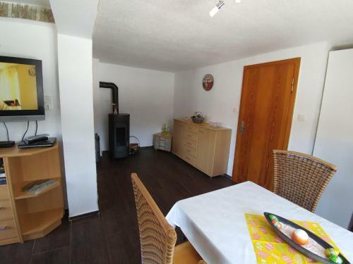 Lovely Holiday Home In Altenfeld With Private Pool