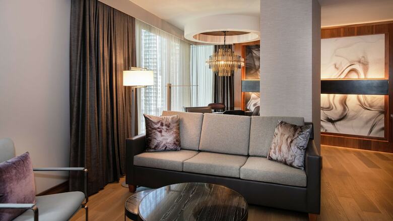 The Charter Hotel Seattle, Curio Collection By Hilton