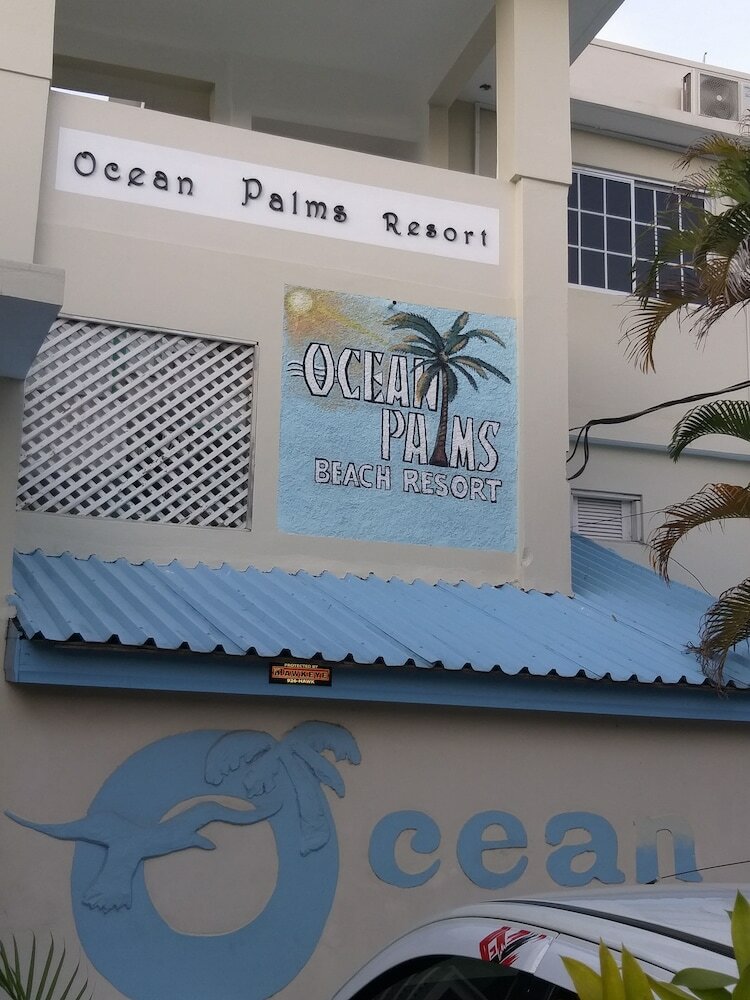 Hotel Ocean Palms Resort