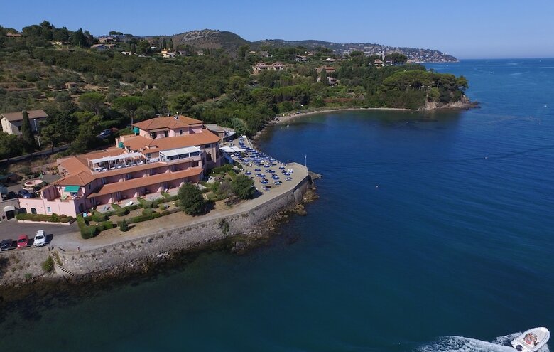 Hotel Villa Domizia