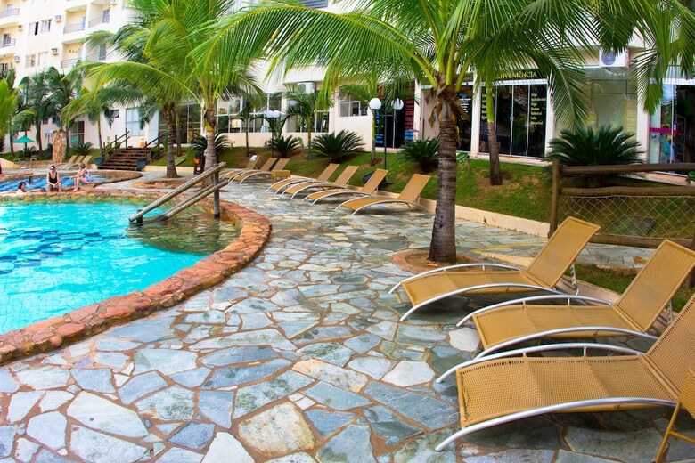 Apartamentos Thermas Paradise Residence